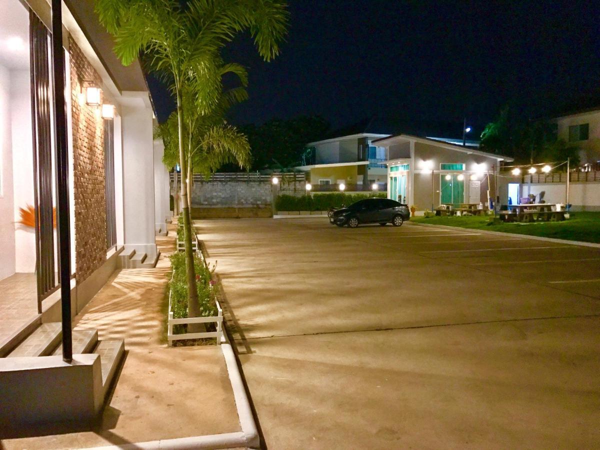 Baan Klangdao Resort ساتاهيب المظهر الخارجي الصورة